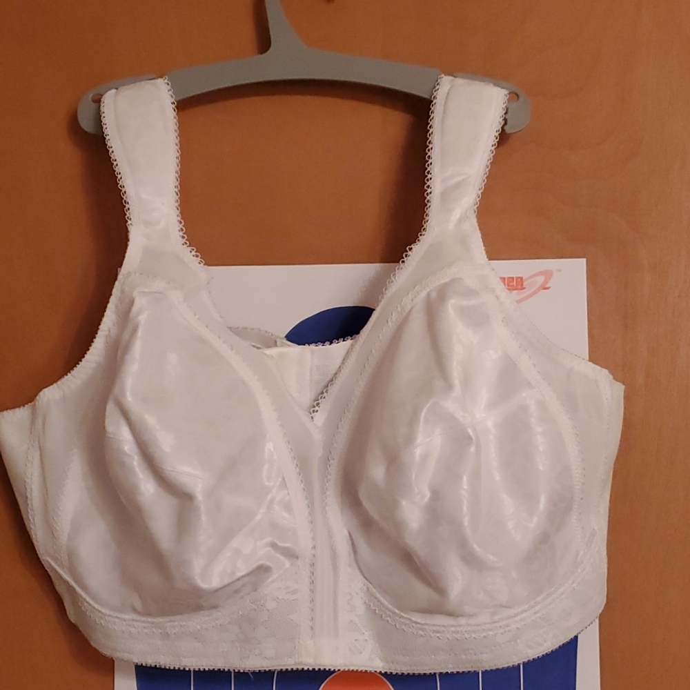 NEW Playtex 18 Hour Bra sz 46B